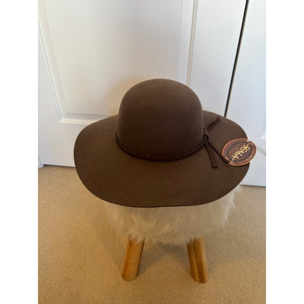 NWT Scala LF213-TAUPE felt hat.